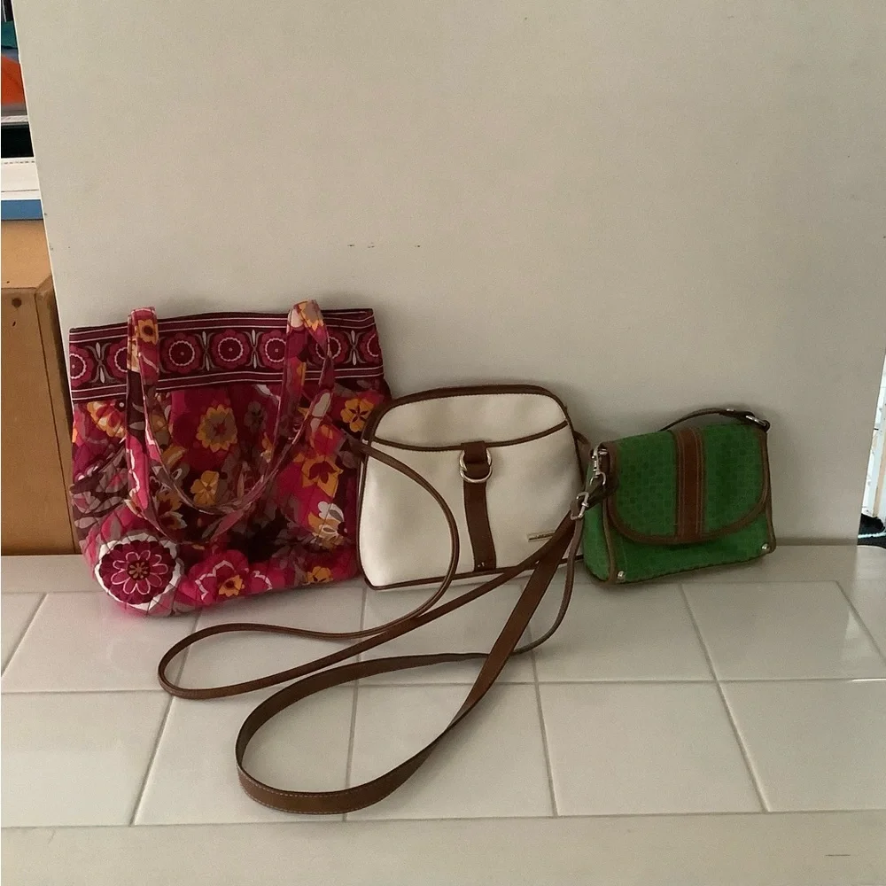 Vera Bradley, Liz Claiborne, Nine & CO Bags. 👜 - Picture 11 of 11
